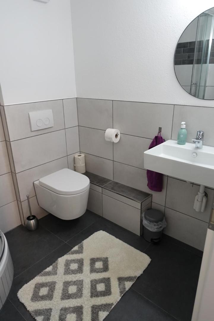 Ruhige, Modern Eingerichtete 2 Zimmer Wohnung Im Untergeschoss Eines Zweifamilienhauses Hildrizhausen Eksteriør billede